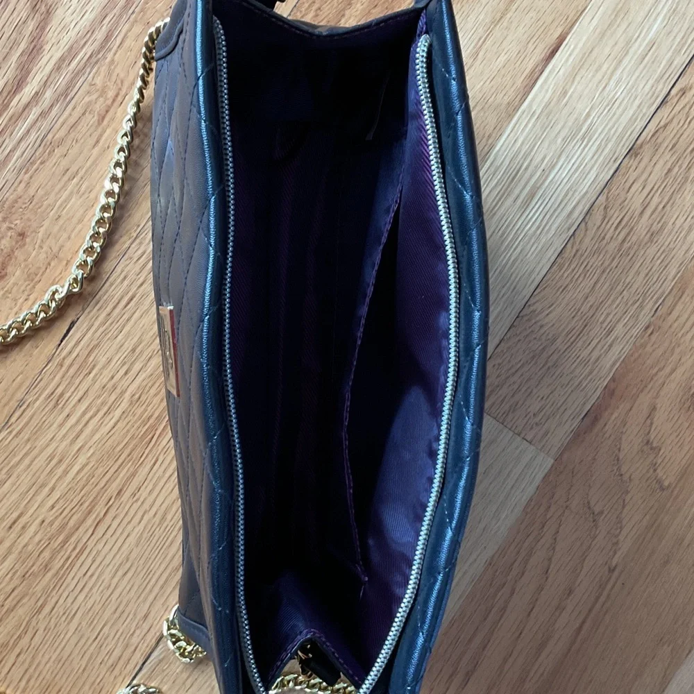 Younique Black Quilted Crossbody Bag with Gold Chain